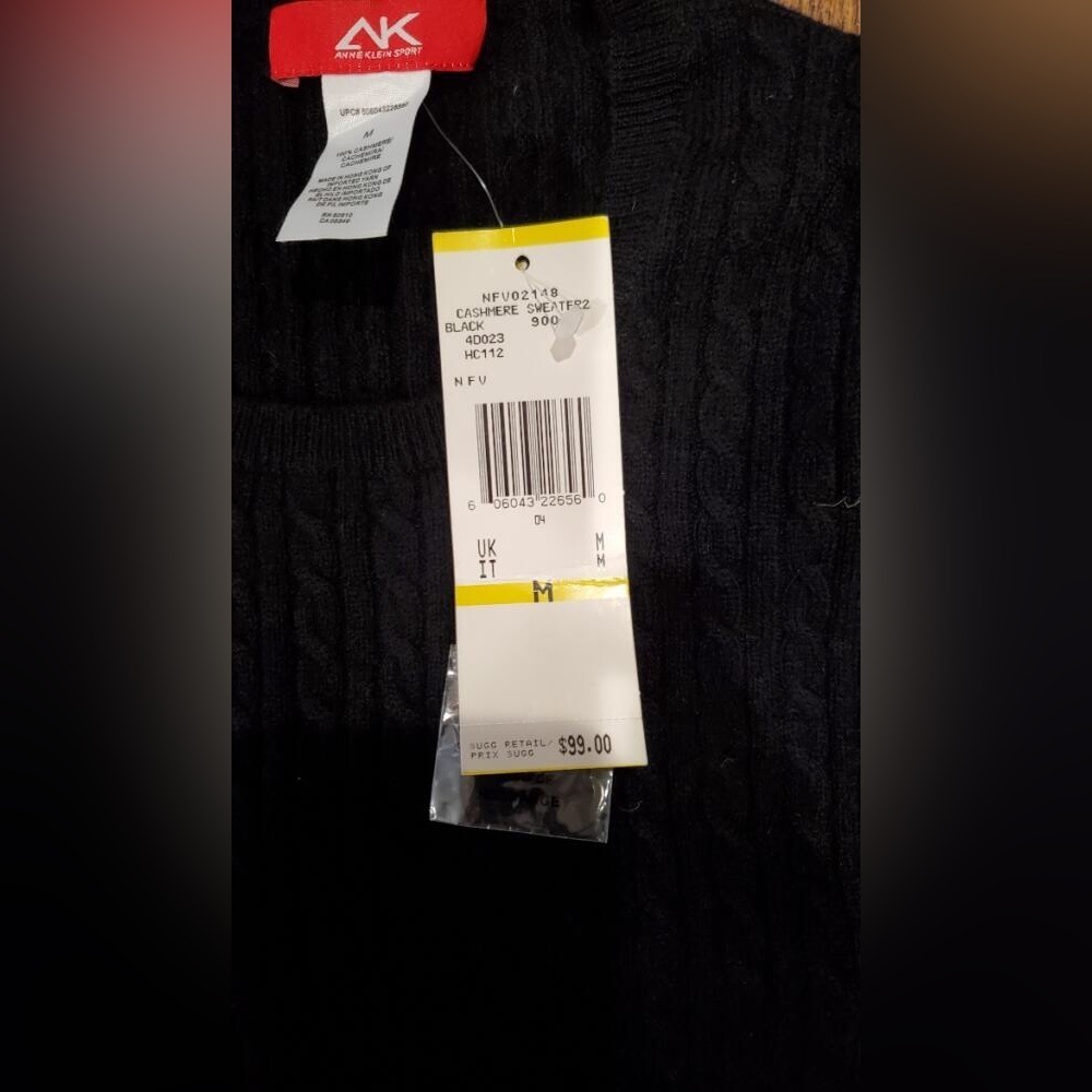 NWT Anne Klein lightweight black 100% cashmere cable knit design sweater. Sz.M - Picture 3 of 6